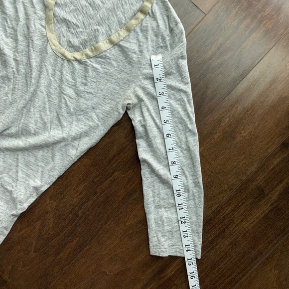 J. CREW long sleeve cotton tee. Size S. - Picture 9 of 9